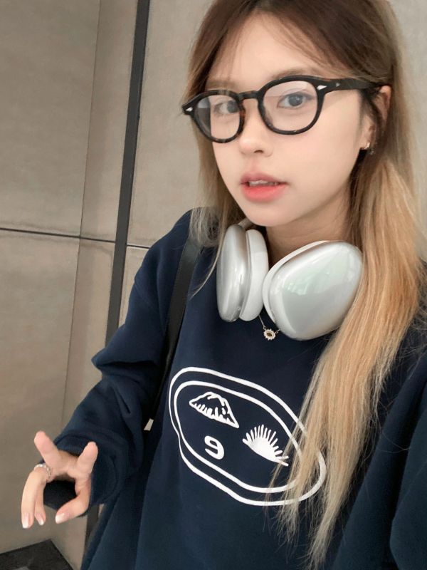 櫻花麻豆 復古美式創意圖形印花長袖衛衣寬鬆百搭休閒圓領上衣女