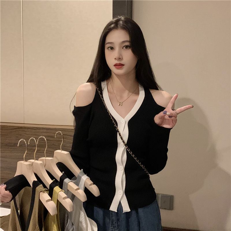 實拍 拼接撞色露肩針織開衫女氣質v領單排扣長袖打底衫上衣