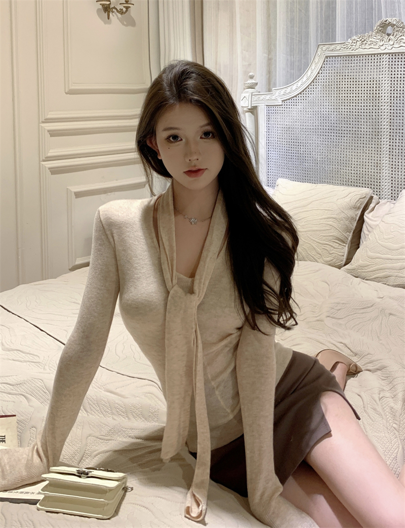 實拍 韓系氛圍感V領針織衫女秋冬內搭修身顯瘦溫柔高級感上衣