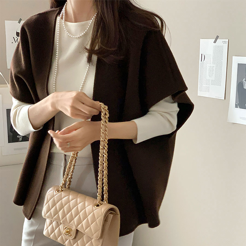 women's woolen coat