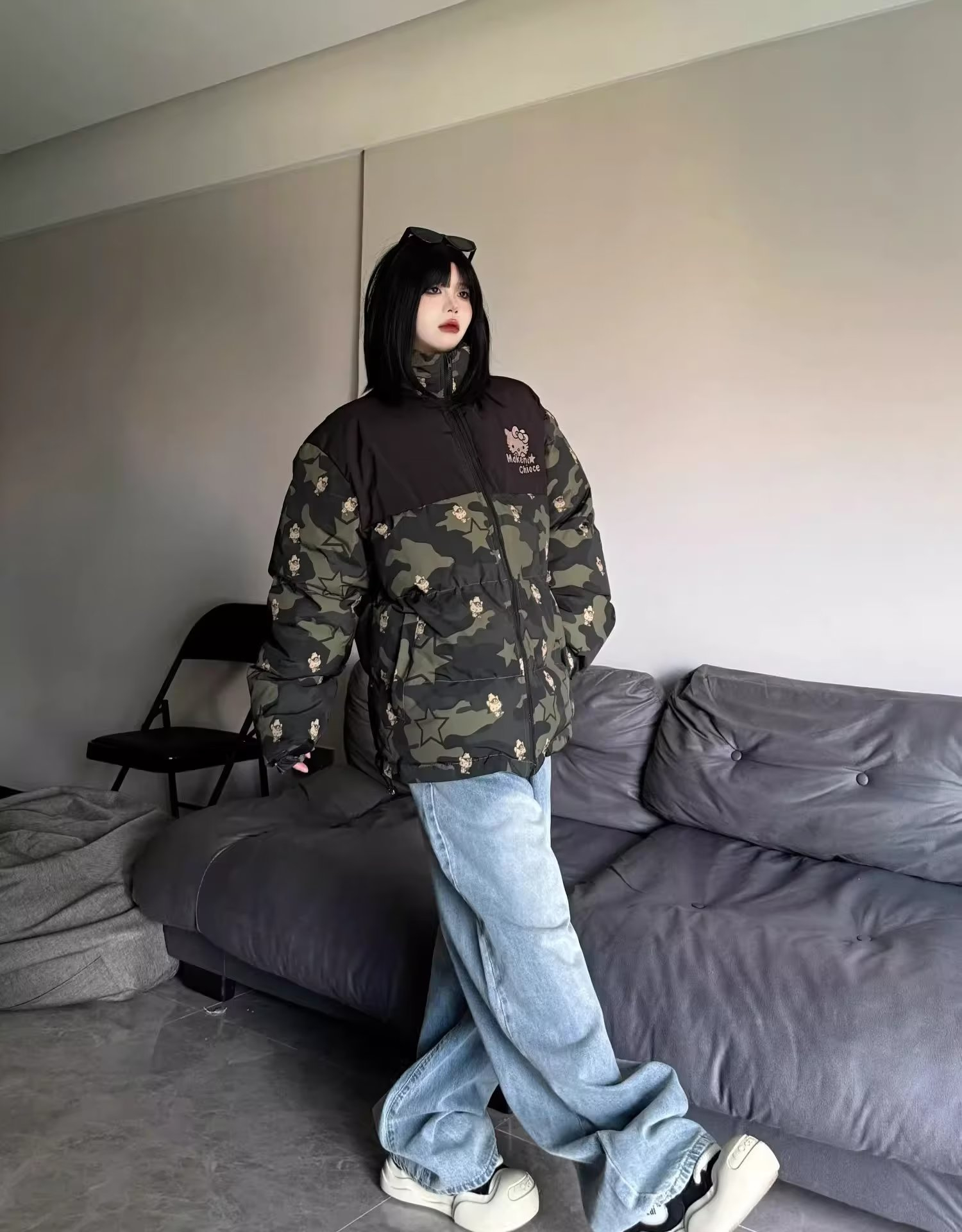 National trend American camouflage Hello Kitty color-blocked cotton coats for men and women winter warm bread coats couple coats