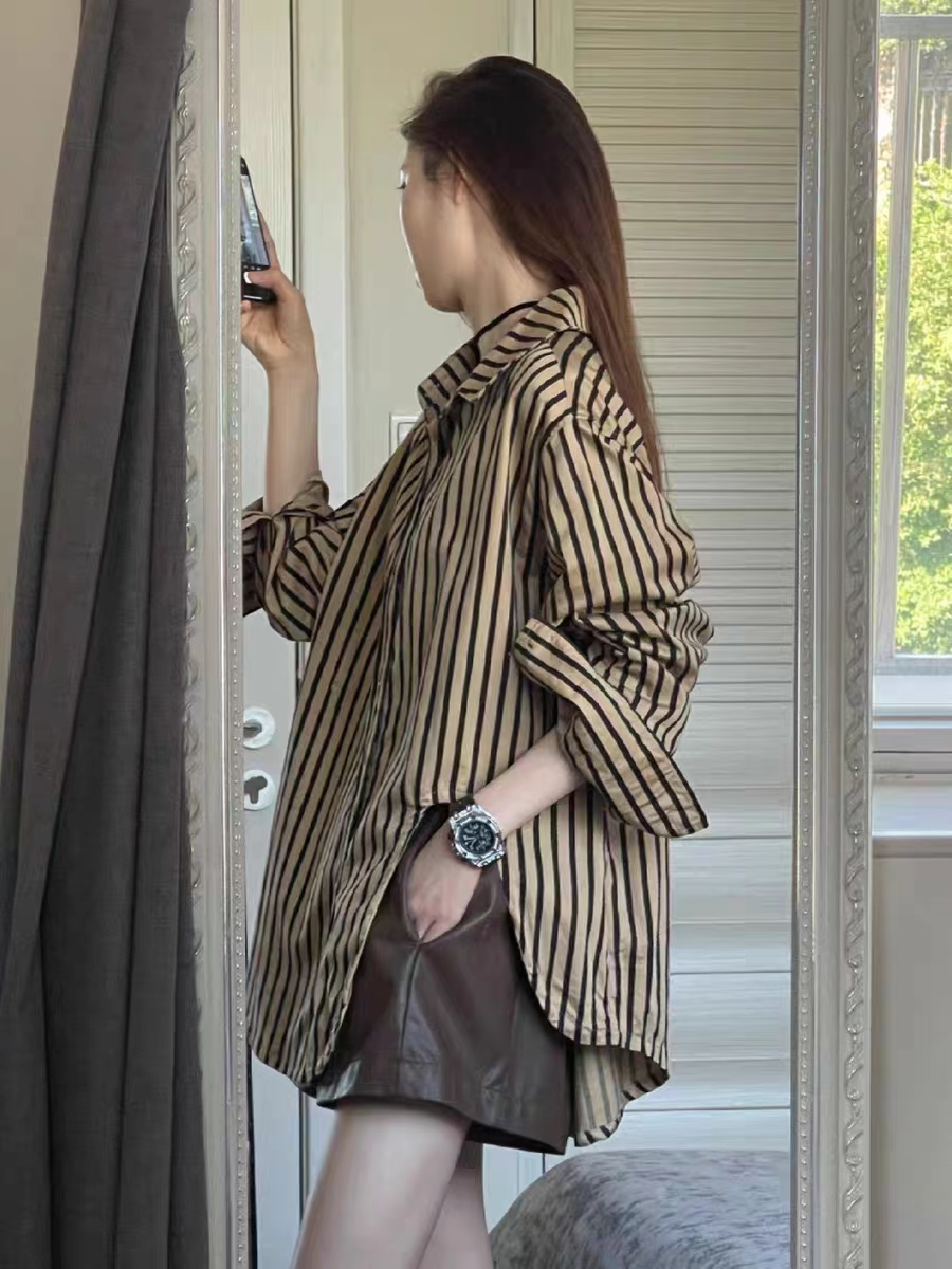 下擺凹槽小眾設計豎條紋襯衫早春女復古新款寬鬆顯瘦長袖襯衣上衣