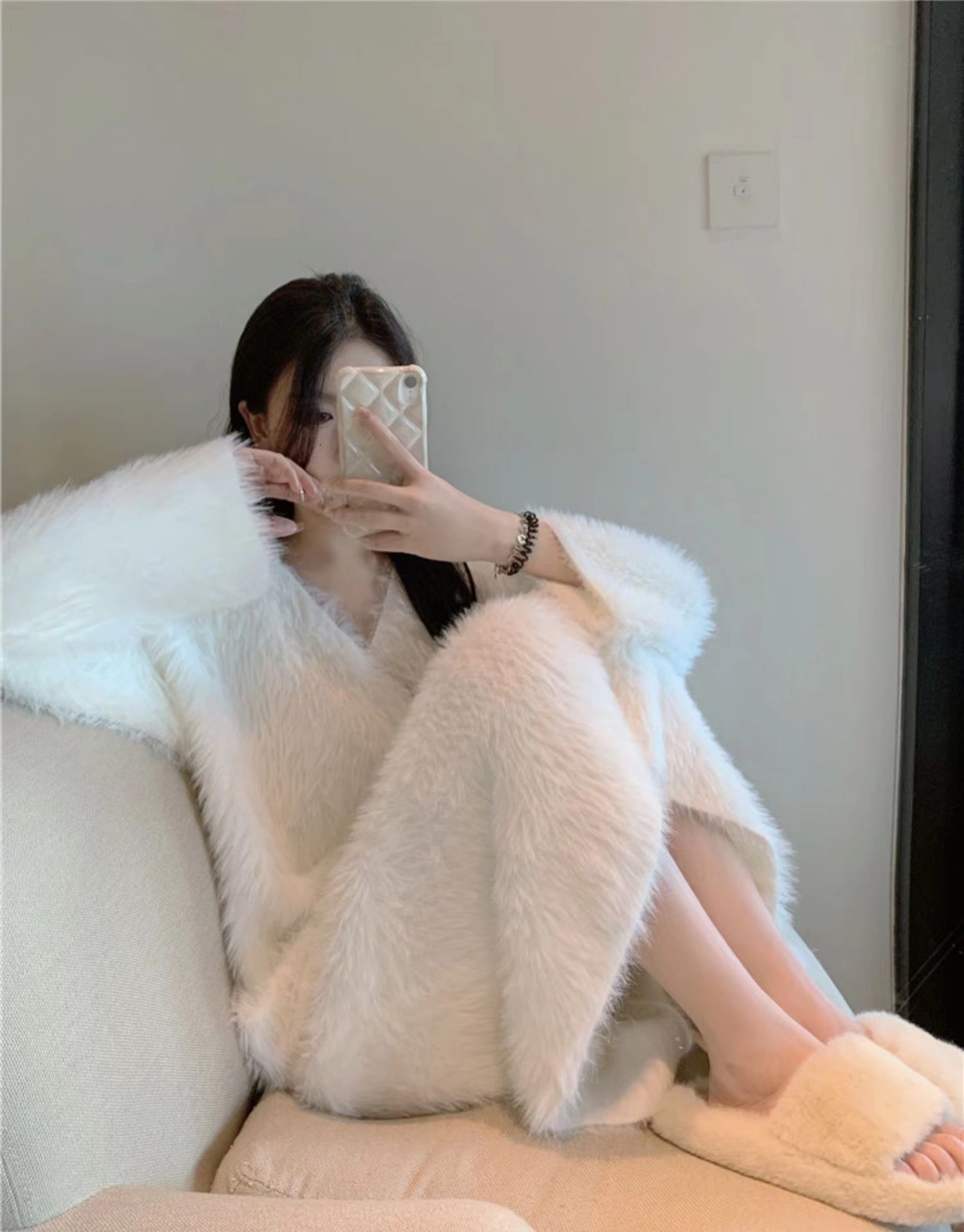 M加厚水貂絨V領連衣裙女秋冬裝大碼中長款慵懶風寬鬆減齡毛衣裙子