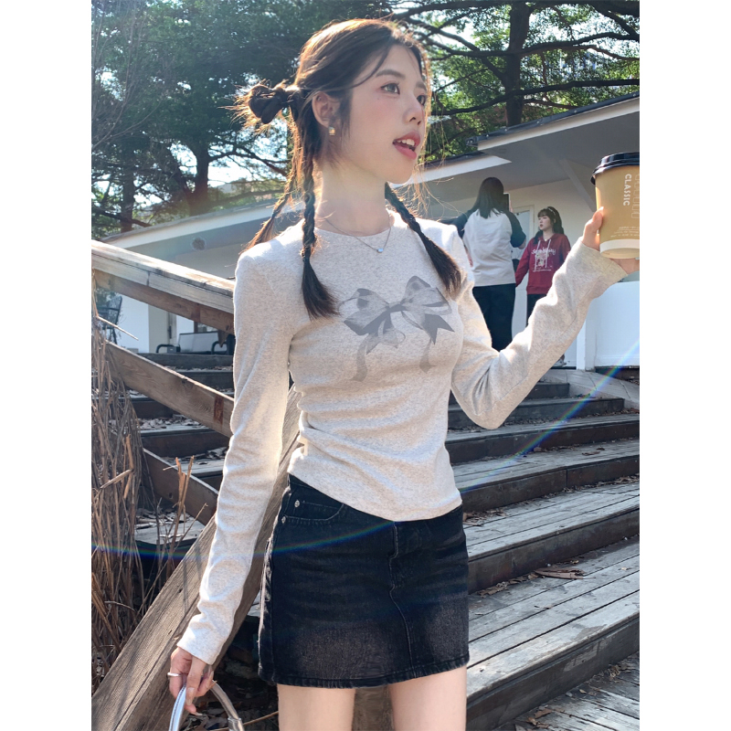 實拍打底衫女內搭秋冬洋氣蝴蝶結印花修身顯瘦長袖T恤辣妹上衣