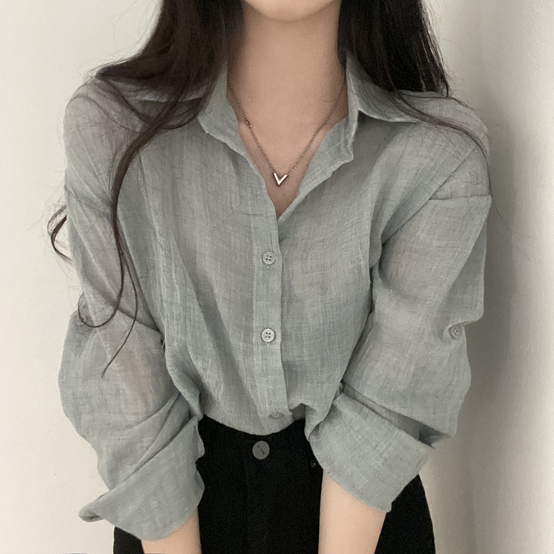 韓國ins夏日簡約純色單排扣翻領褶皺感長袖襯衣寬鬆短款防曬襯衫