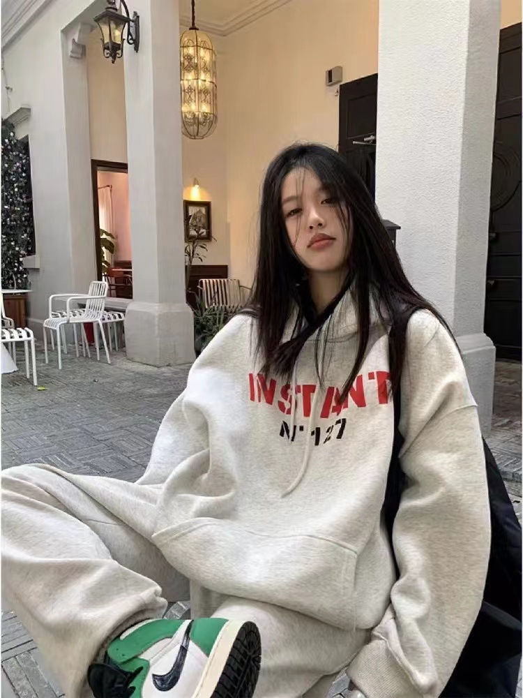 加厚加絨服套裝女2023秋冬季新款寬鬆顯瘦時尚衛衣休閒兩件套