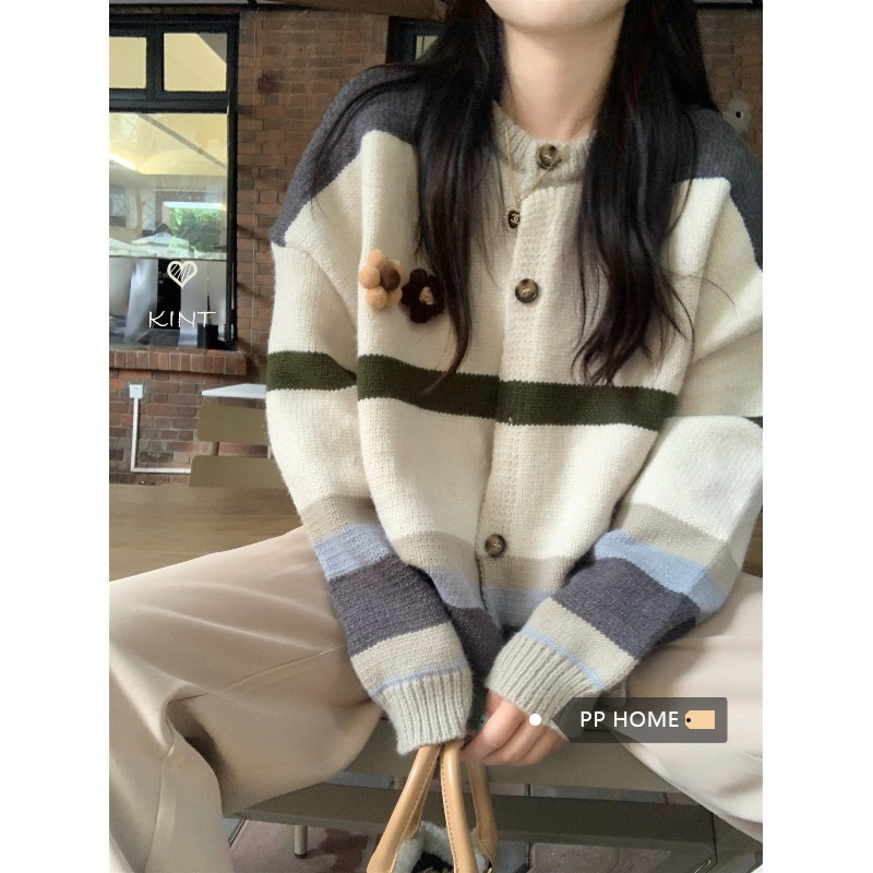 Contrast striped sweater for women autumn and winter 2023 new retro Hong Kong style chic lazy style top knitted cardigan jacket