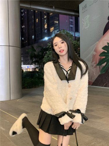 Xiaoxiangfeng small lamb wool coat autumn and winter new high-end thickened loose versatile plush short top