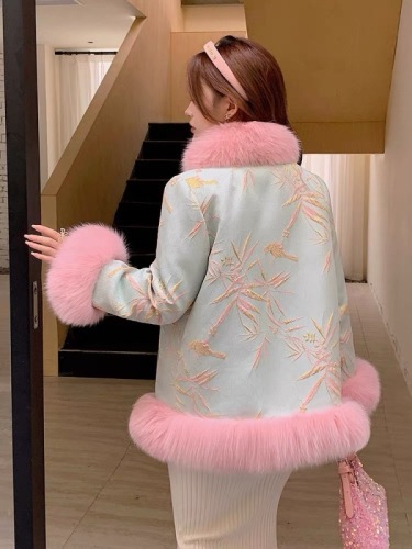  White duck down national style plate buckle imitation fox fur coat for women palace style Tang suit embroidered cloak coat winter