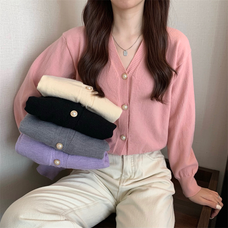 實拍 秋冬復古純色V領百搭珍珠扣長袖開衫外套女