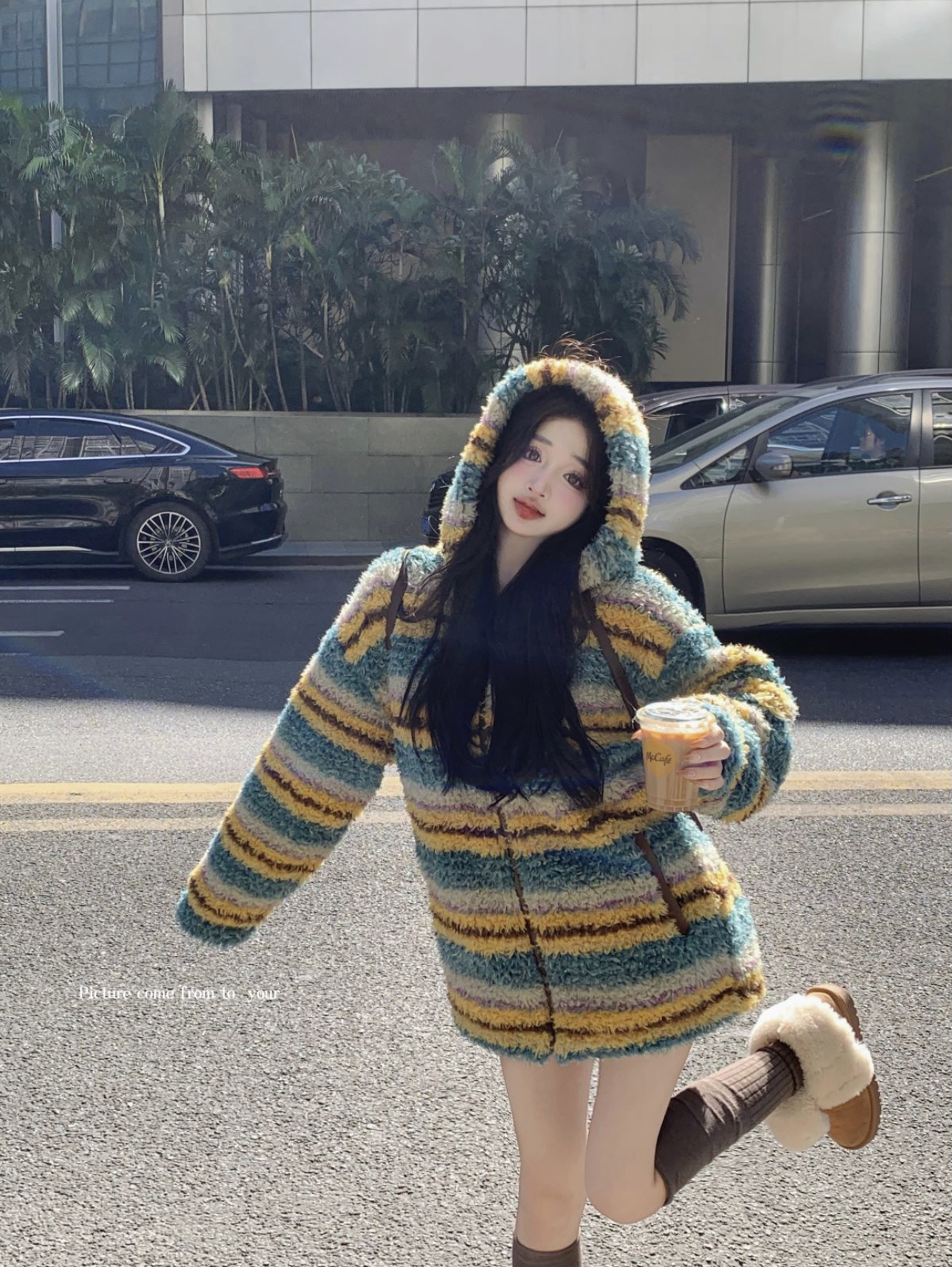 Real shot of Anthony Fairytale American retro striped contrasting color hooded short coat for women loose furry top