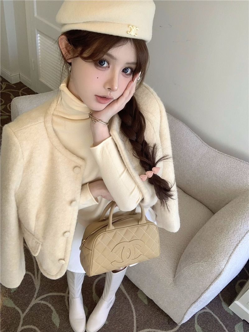 Real shot ~ Rich family daughter 2023 new winter style small fragrant style woolen style waist slimming versatile jacket