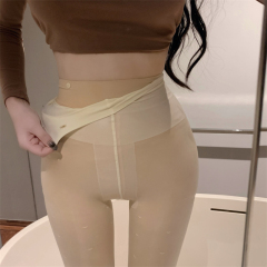 Photographed~ Winter double-layer quilted soft cream-colored polka dot flesh-colored lace heart black silk sheer pantyhose with bare legs