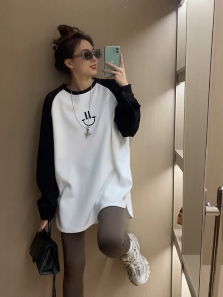 笑臉刺繡加絨打底衫女秋冬新款加厚中長款外穿內搭拼色插肩袖T恤