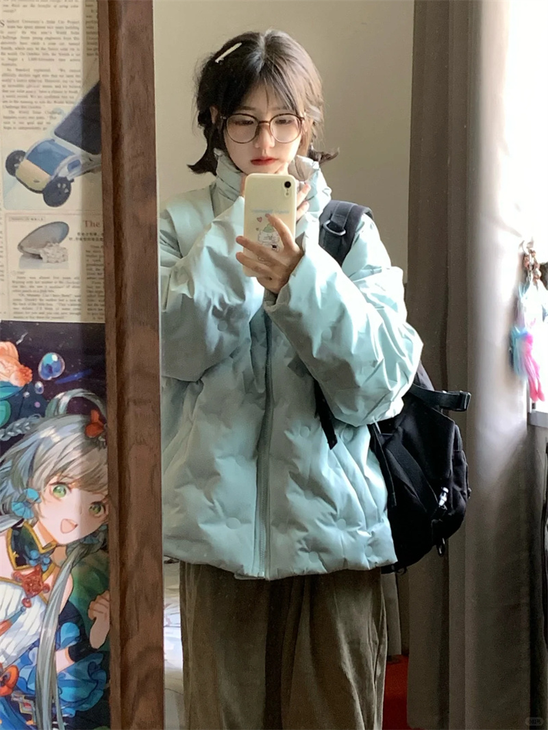 Thickened down cotton coat for women in winter 2023 new loose Korean style jacket design slimming student cotton coat trend