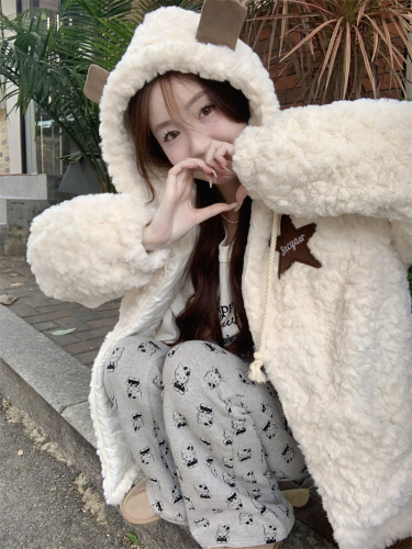 Real shot ~ Soft and waxy bear ears furry hooded cotton coat