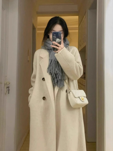 Hepburn style high-end woolen coat for women  new autumn and winter Korean style mid-length woolen coat for small people