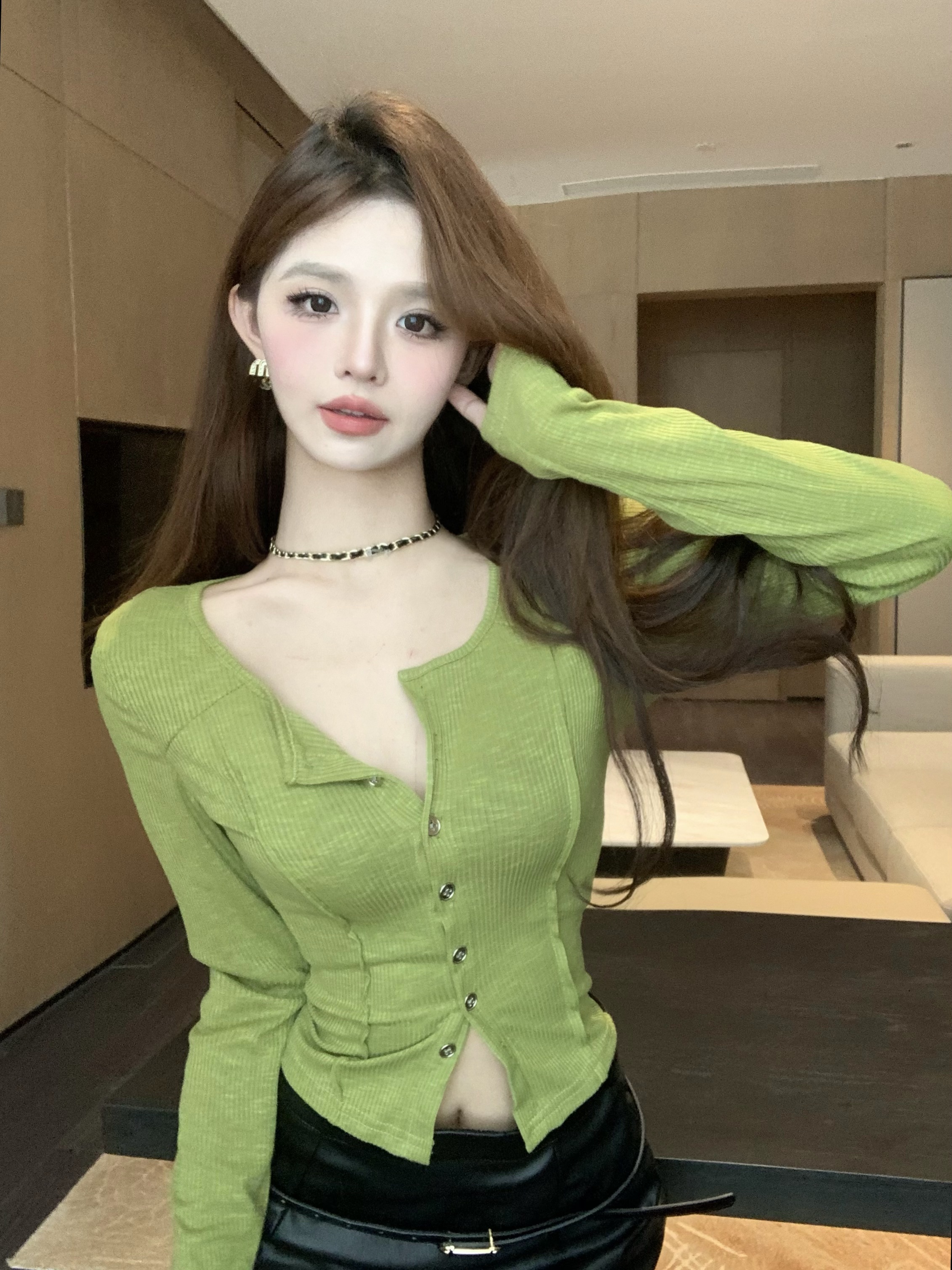 竹節棉 綠色長袖T恤女秋冬新款純欲辣妹修身短款上衣內搭打底衫