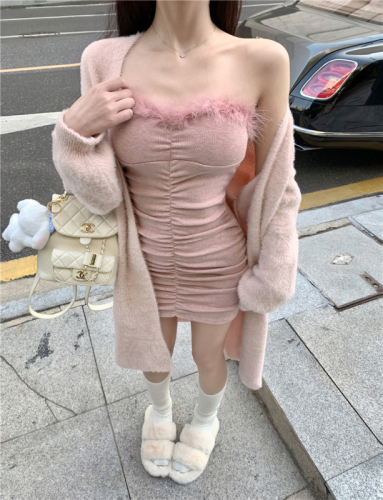 Actual shot of pure and sexy real fur stitching slimming tube top dress + mink fur mid-length jacket