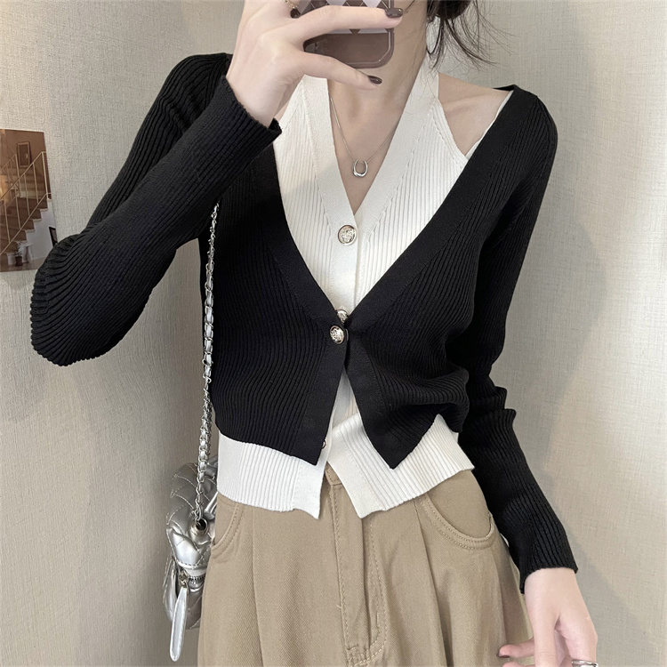 Fake two-piece v-neck halter neck off-shoulder knitted cardigan for women spring and autumn sweater with bottoming shirt slim short top