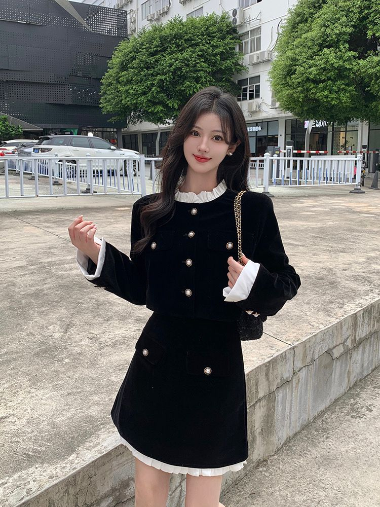 Hepburn small fragrant jacket women's high-end small dress two-piece set 2023 autumn and winter new half-length skirt suit
