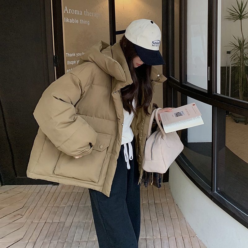 Real shot of women's cotton coat, Korean style short bread coat, small person, large size, Hong Kong style loose down jacket, student fat MM