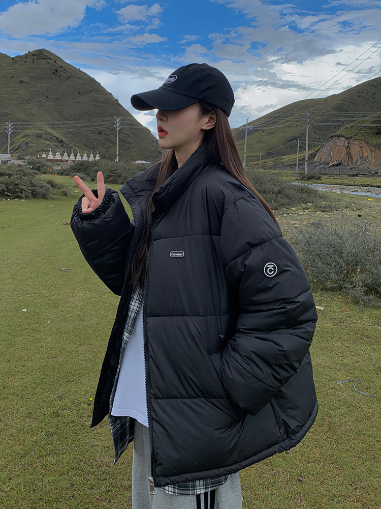 Real shot of down-padded jacket for women in winter 2023 new Korean oversize cotton-padded jacket for small people