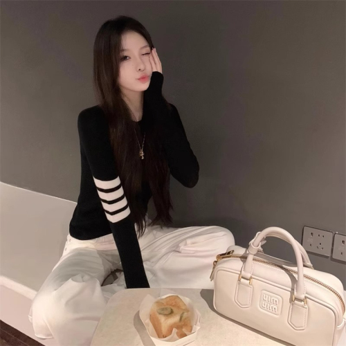 CHICYOU 30% wool college style thin bottoming sweater round neck long sleeve pullover slim sweater top