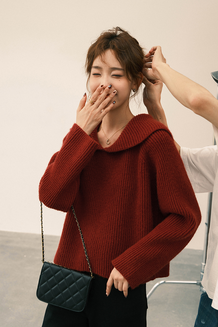 小穀粒紅色毛衣女2023秋冬季新款小個子慵懶風針織上衣寬鬆針織衫