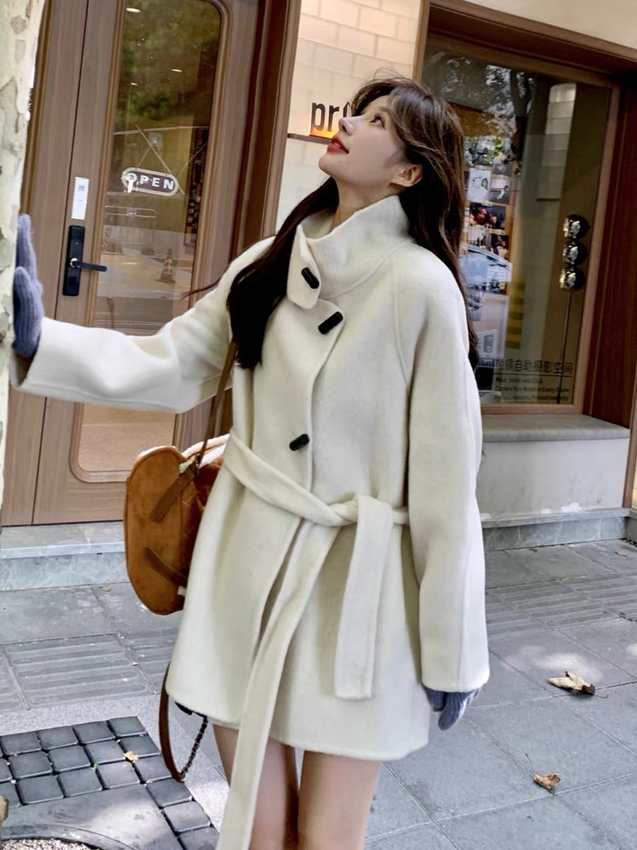 高級感赫本風短款小個子雙面呢子大衣女冬新款牛角扣毛呢外套