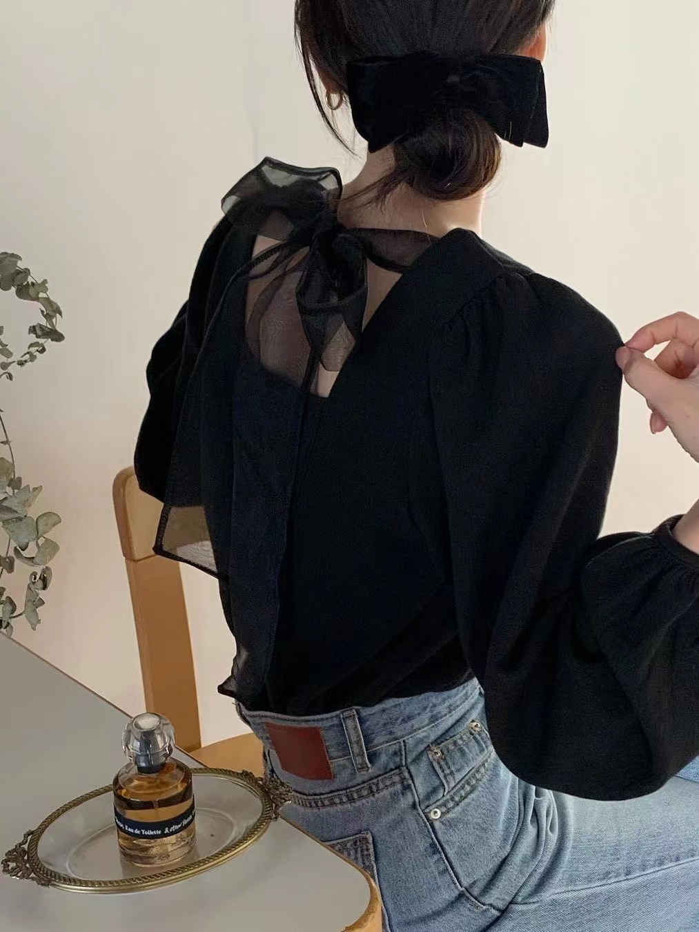 韓國溫柔風洋氣後背蝴蝶結網紗系帶泡泡袖襯衫上衣