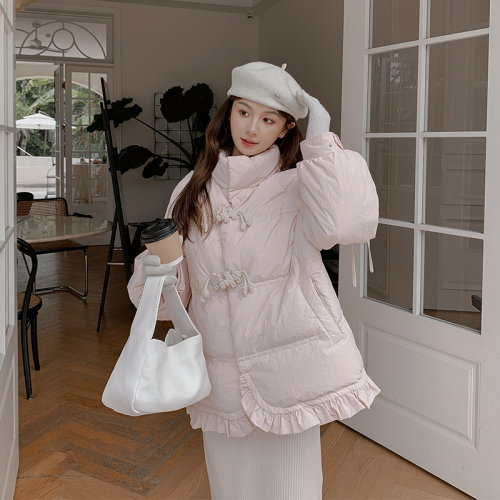 Real shot of small Japanese student cotton-padded clothes for women with buckles, loose short Korean-style cotton-padded clothes, sweet down jackets and cotton-padded clothes