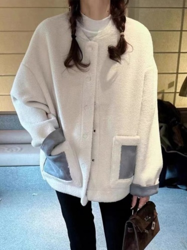 Korean small autumn and winter  new loose Korean style casual round neck jacket for women suede fur one-piece trendy