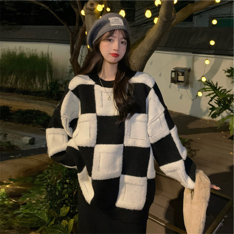 設計感小眾慵懶風棋盤格毛衣女秋冬加厚2023年新款中長款針織上衣