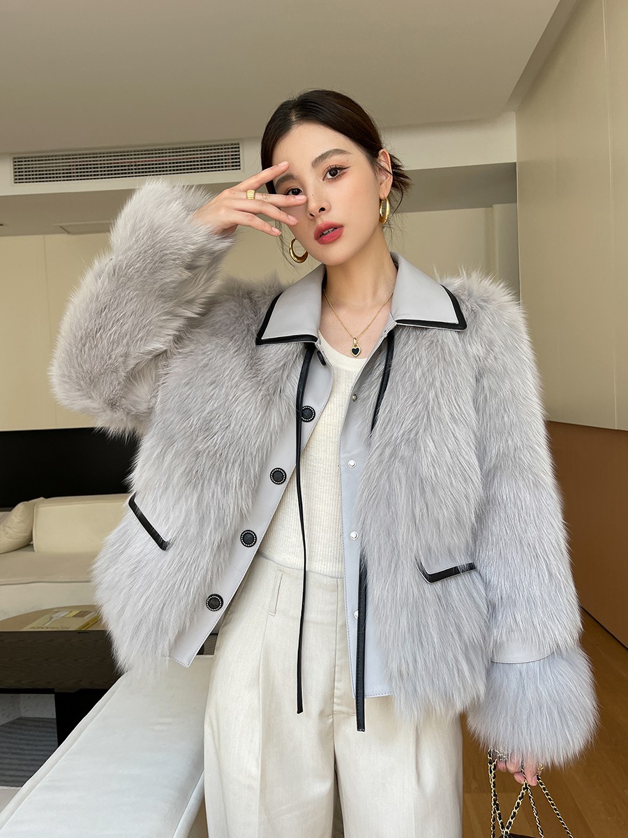 Xiaoxiang style lapel fur coat for women autumn and winter new style high-end versatile thickened anti-fox fur top