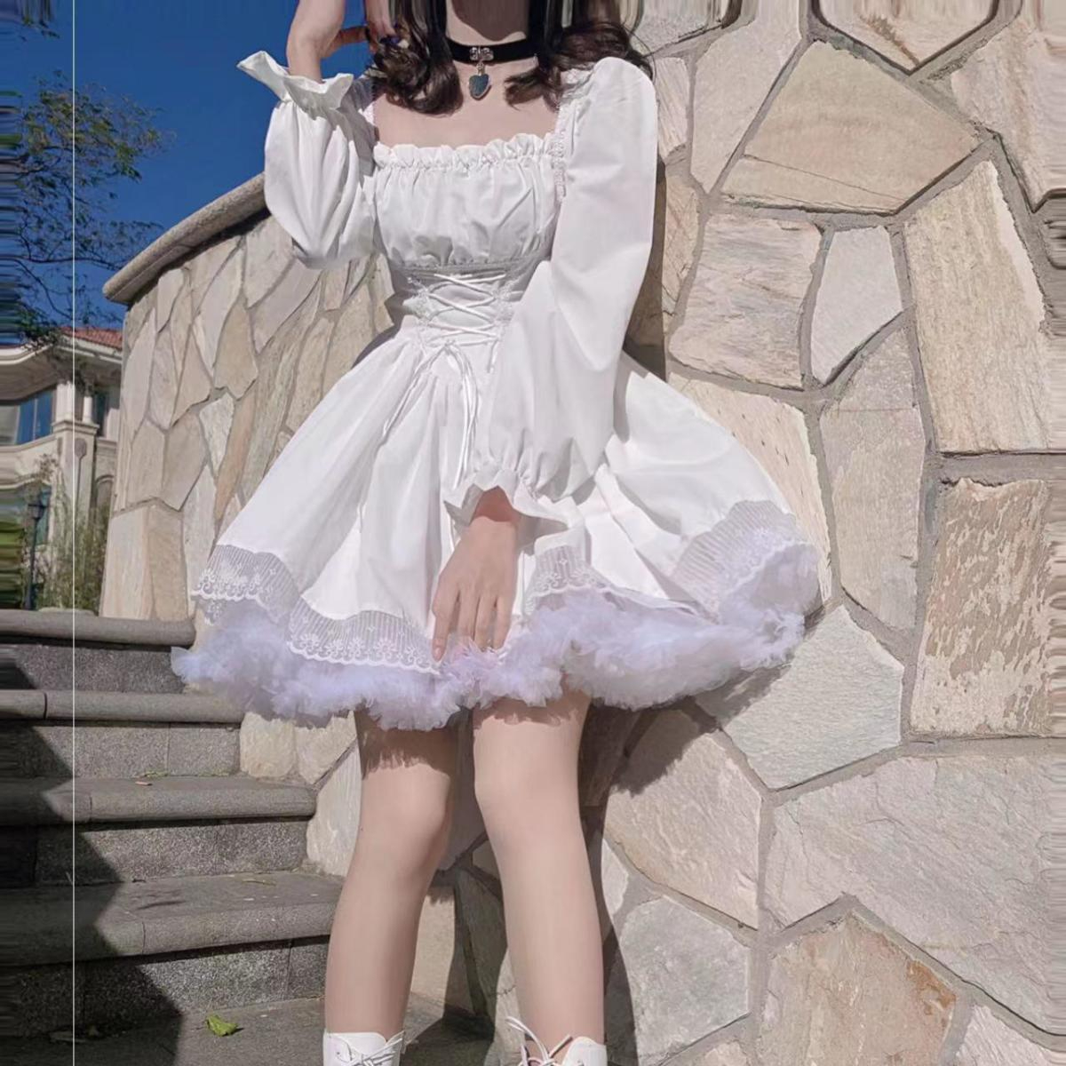 不含撐撐裙暗黑甜美系泡泡袖連衣裙女設計感小眾宮廷風少女春秋