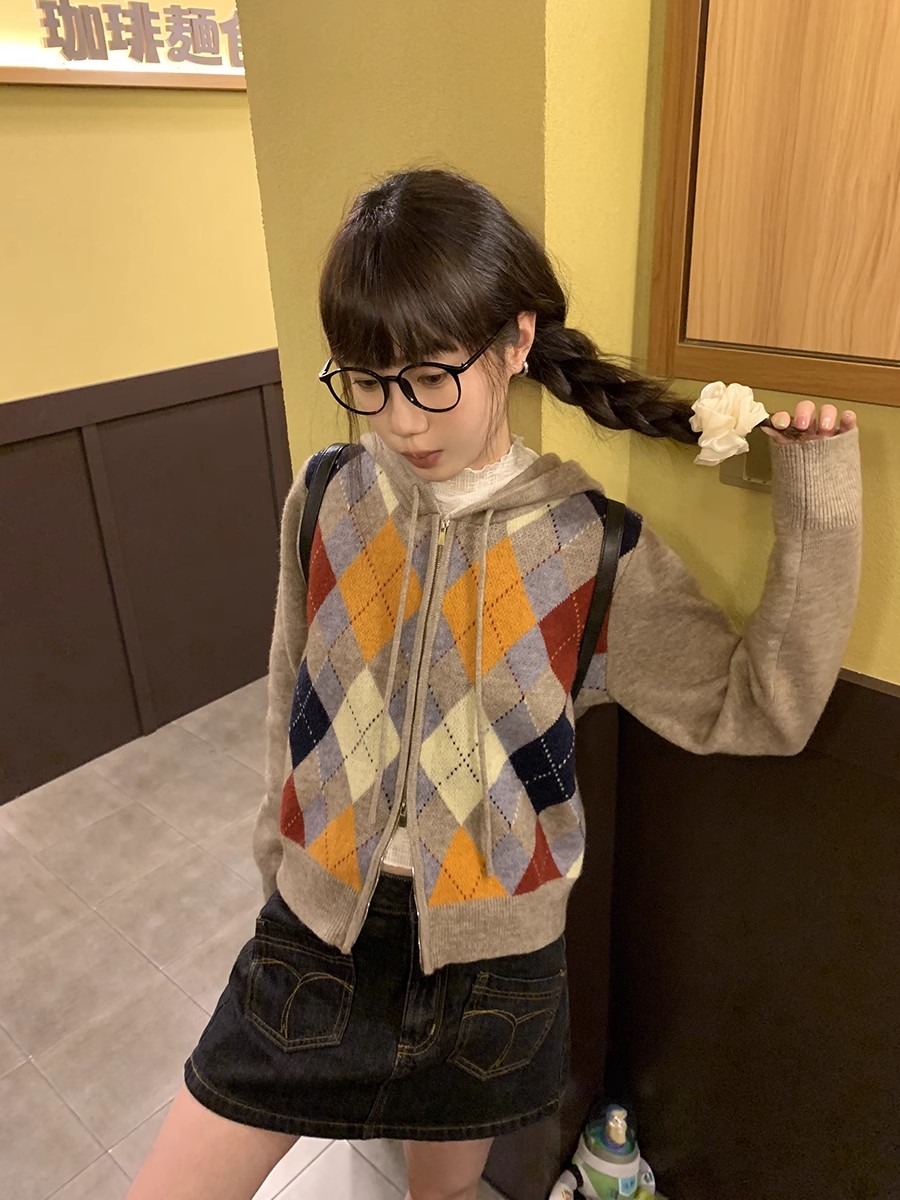 銀河汽水 秋季寬鬆菱形毛衣女外穿開衫針織衫上衣復古小個子外套