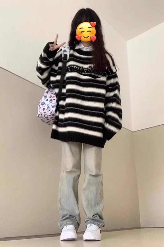 National trend soft and glutinous striped sweater for women niche design autumn and winter lazy style loose Hong Kong style retro chic top