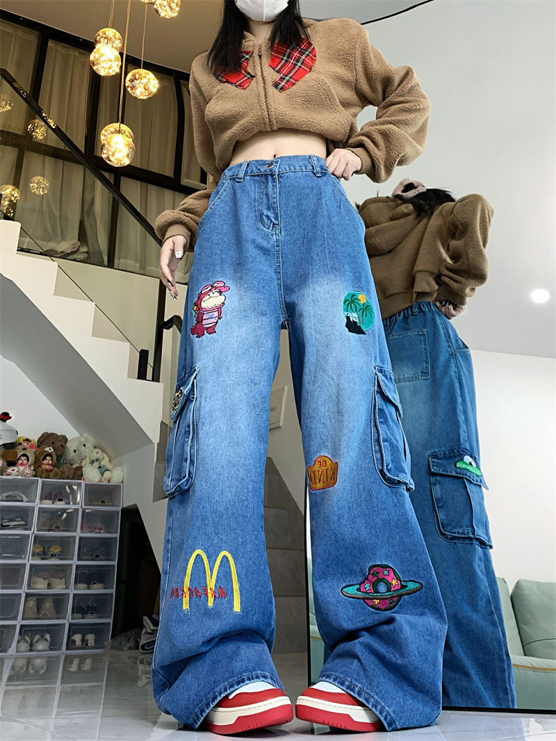 實拍~美式設計趣味卡通刺繡工裝牛仔褲寬鬆顯瘦拖地闊腿直筒褲