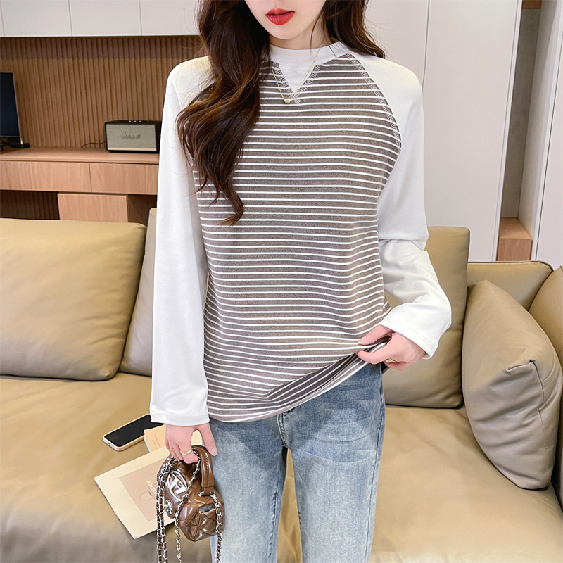 Actual shot of new spring and autumn loose 280g round neck raglan sleeves color-blocked long-sleeved bottoming shirt T-shirt for women