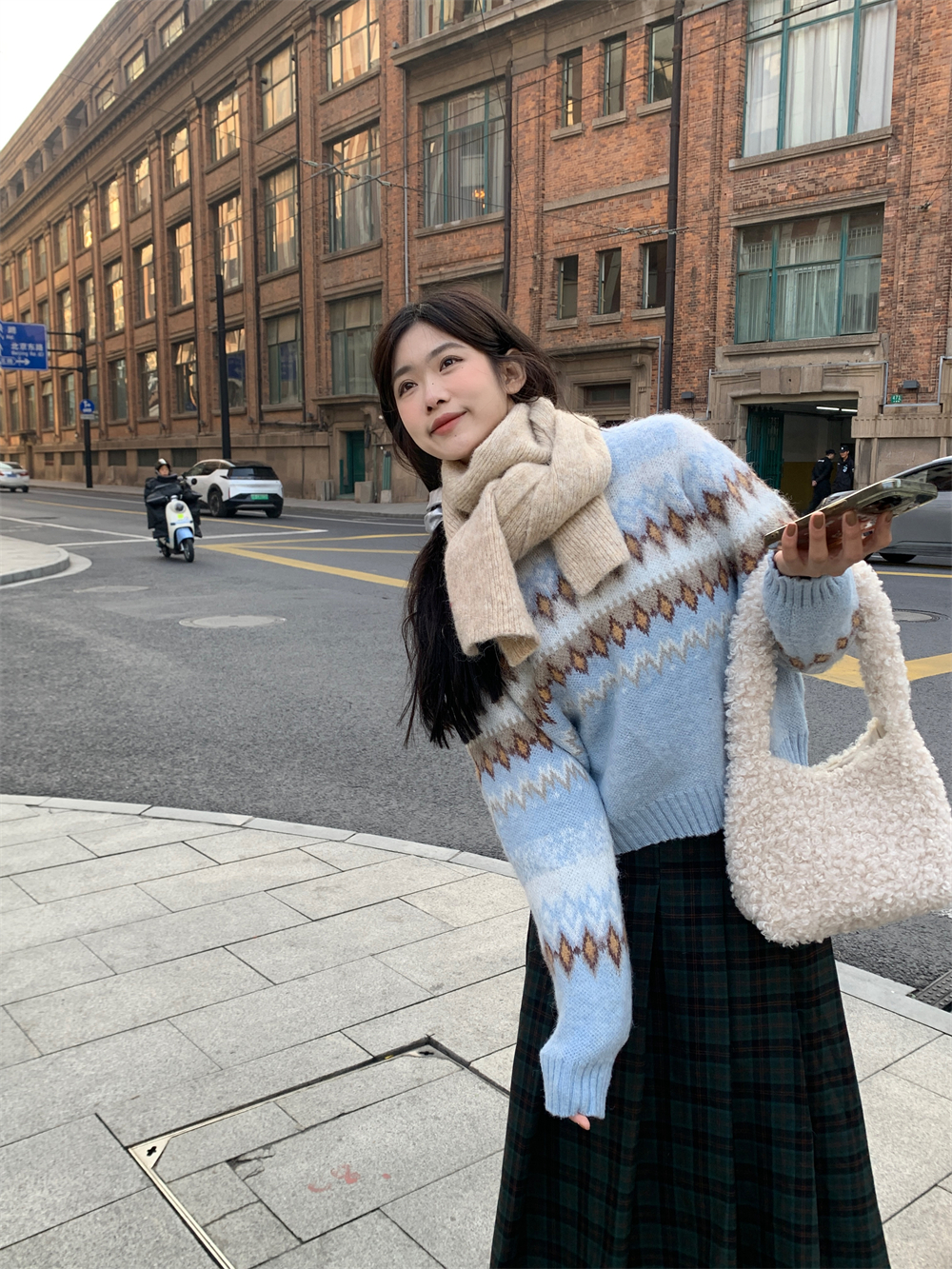 實拍圓領套頭提花毛衣女藍色寬鬆針織衫+復古綠色格紋百褶半身裙