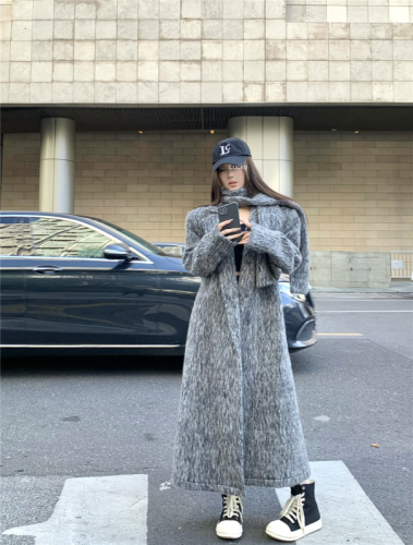 Modern urban gray woolen coat for women winter loose temperament long woolen coat