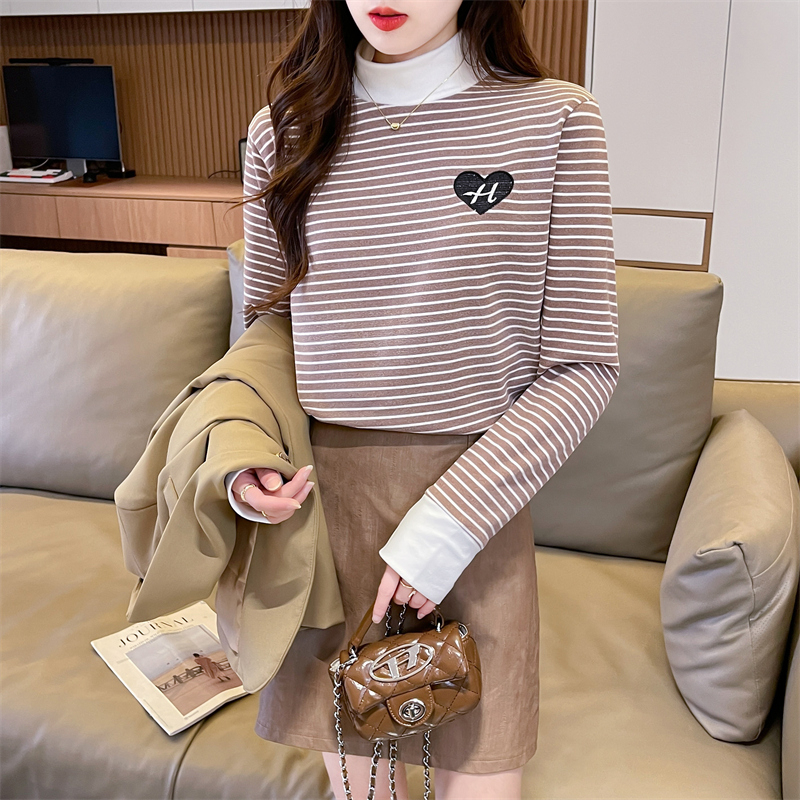 Actual shot of new spring and autumn loose 280g German velvet half turtleneck embroidered warm splicing long-sleeved bottoming shirt T-shirt for women