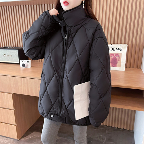 First real shot of couple's winter rhombus down jacket, female baseball uniform, small man's bread jacket, couple's cotton coat ins