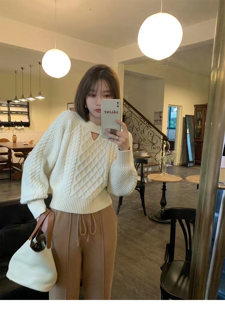 小宜定製茶茶陷阱毛衣女秋冬季紅色設計感小眾白色內搭小個子