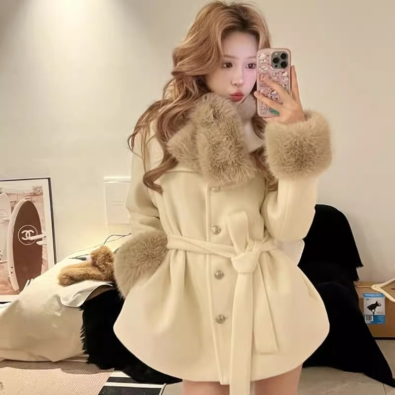 Winter new style French high-end Korean style short fragrant style fur collar coat jacket women's winter clothing