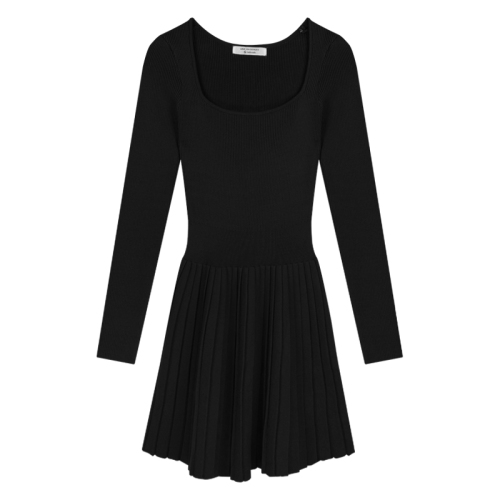 Square-neck long-sleeved knitted dress for women in fall, slim-fitting inner-layer skirt, waist-cinching pleated A-line sweater skirt