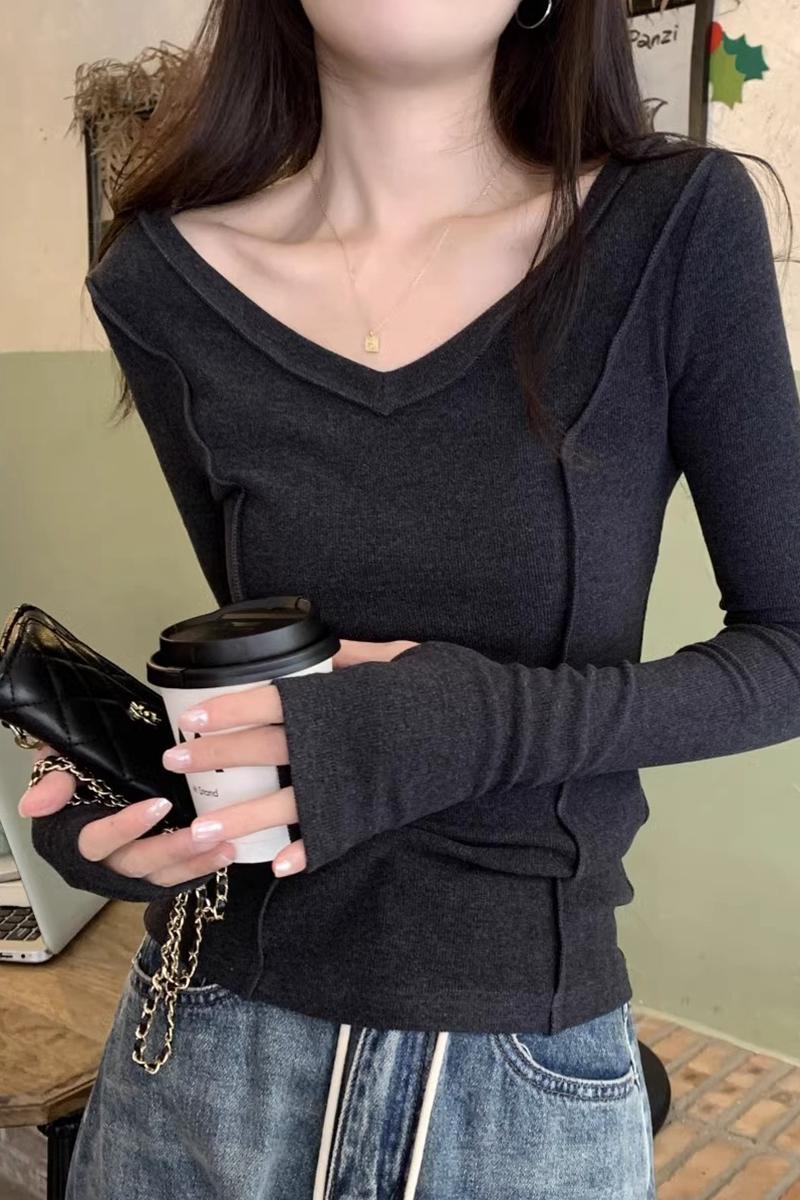 黑色v領內搭魚骨T恤女秋季2023新款設計感小眾修身打底衫長袖上衣