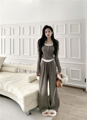 Real shot~Autumn and winter suit thickened brushed fake two-piece long-sleeved T-shirt top + narrow leg casual trousers