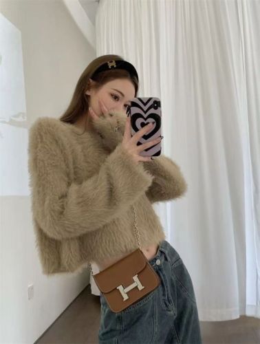 Korean ins mink fur lazy style round neck waist top slim fit soft waxy outer pullover short sweater for women